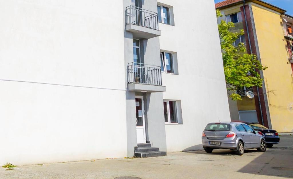 Nice Apartament アラド エクステリア 写真